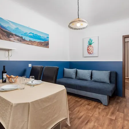 Apartment In Centar